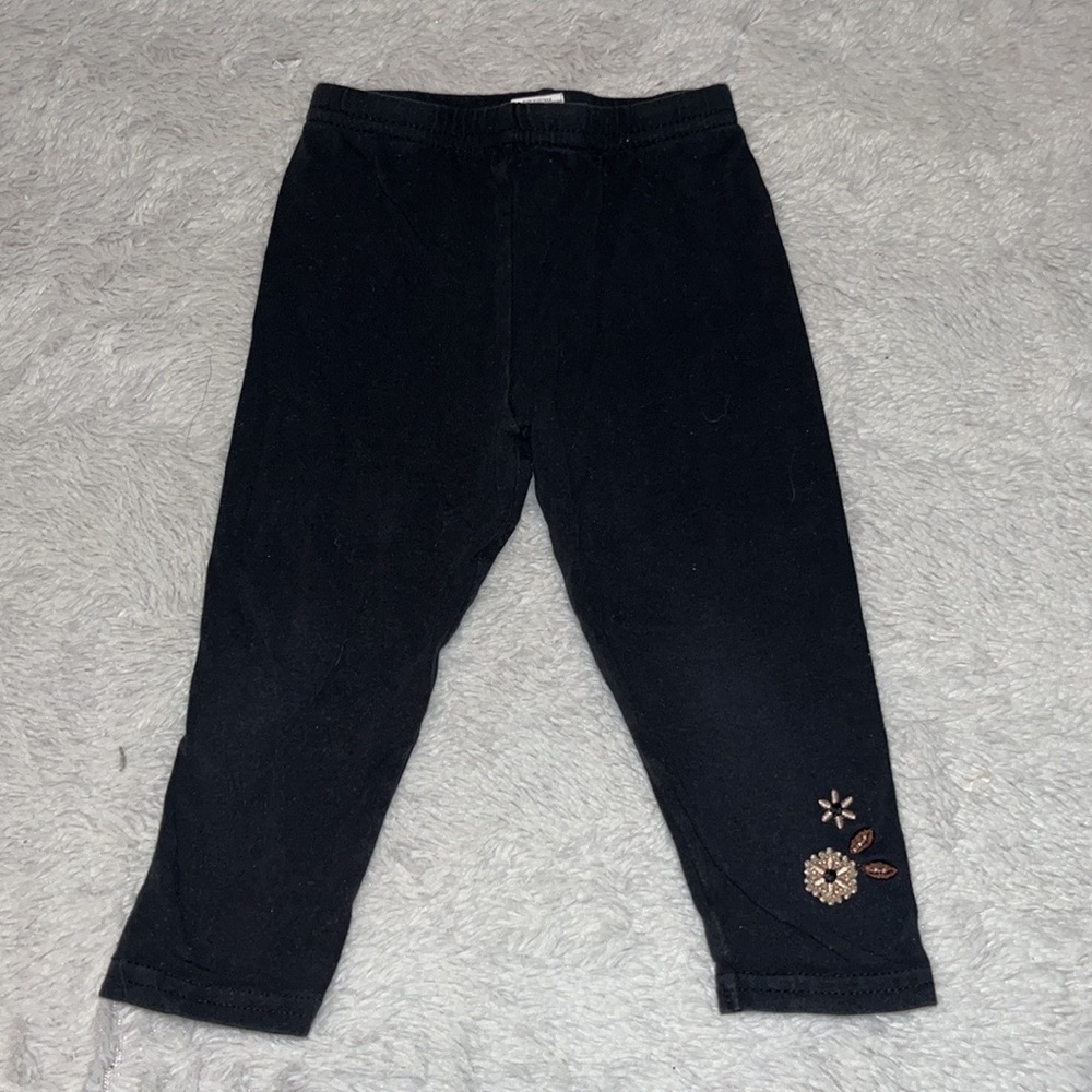(3 for $10) black 12 month leggings with floral design